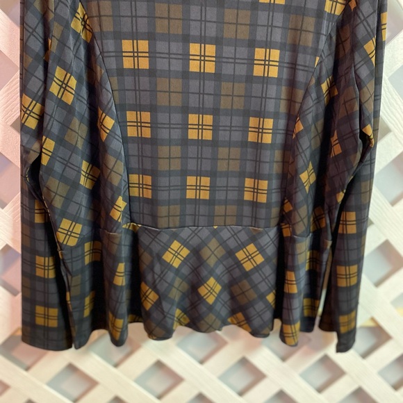 Susan Graver Printed Liquid Knit Button Front PeplumTop Charcoal/Pecan XL - Picture 3 of 3